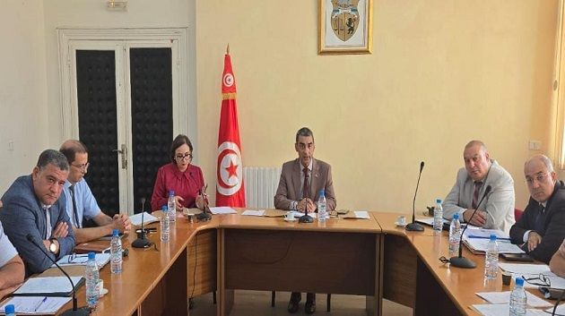 سوسة: جلسة عمل للجنة الجهوية لتسريع إنجاز المشاريع العمومية