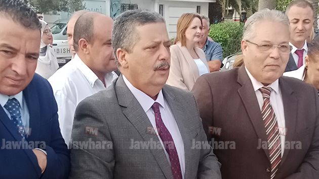 وزير التربية يُؤدّي زيارة إلى عدد من المؤسسات التربوية بالمنستير 