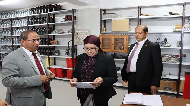 وزيرة العدل تؤدي زيارة إلى مقر مجمع الهياكل الفنية والإدارة الجهوية للعدل بتونس
