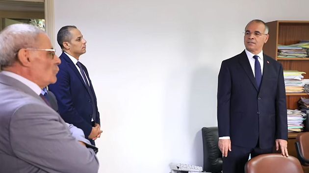 رئيس الحكومة يُشدّد على ضرورة تطوير أساليب التصرّف صلب مختلف الهياكل العمومية