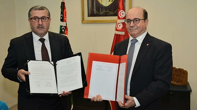 التوقيع على مذكرة تفاهم للتعاون في مجال الصناعات التقليدية بين تونس وليبيا
