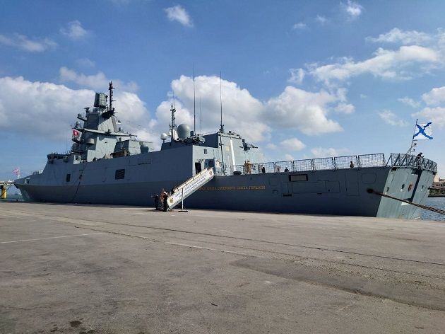 السفينة الحربية الروسيّة 