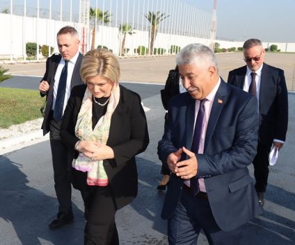 وزيرة العمل الإيطالية تعرب عن إلتزام بلادها بتنفيذ الاتفاقيات المبرمة مع تونس