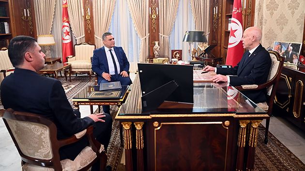 رئيس الجمهورية يستقبل وزير الداخلية وكاتب الدولة المكلف بالأمن