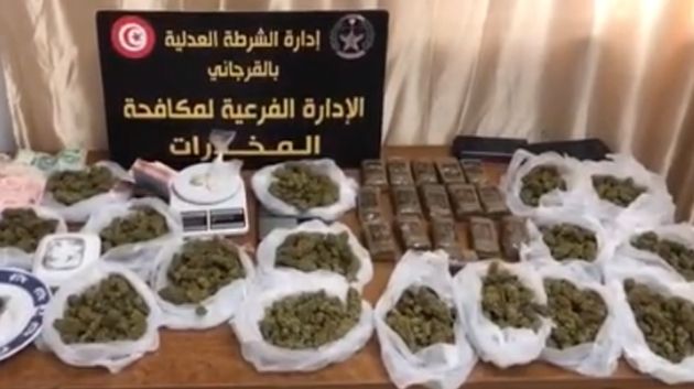 تفكيك شبكة لترويج المخدّرات (فيديو)