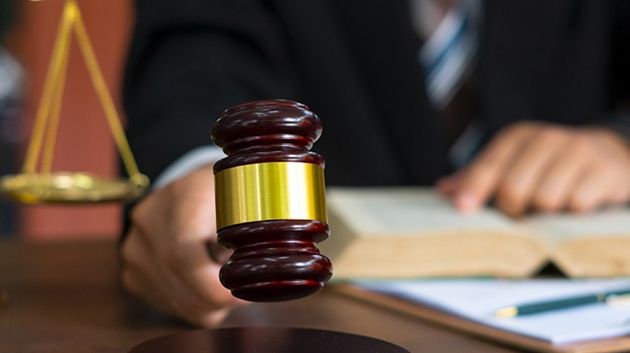 القصرين: إصدار بطاقتيْ إيداع بالسجن في حق أمنيّيْن من أجل القتل العمد