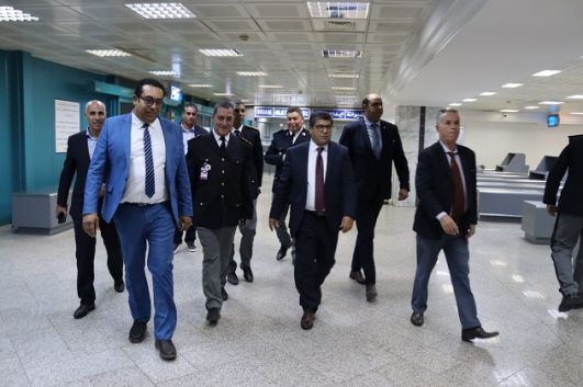 زيارة تفقّد إلى الوحدة الأولى للحرس الديواني والمكتب الحدودي بمطار تونس قرطاج