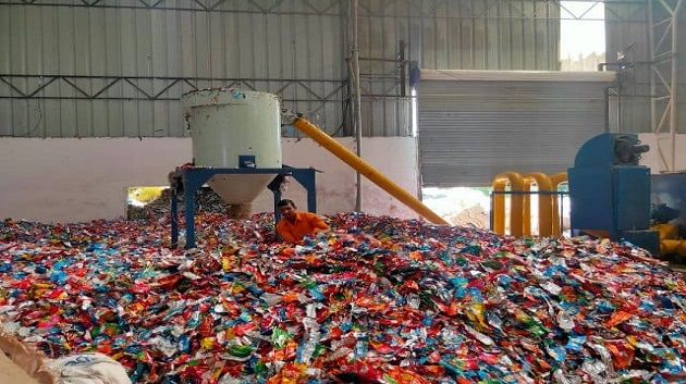 مهنيو قطاع الصناعات البلاستيكية يدعون إلى إيقاف التوريد العشوائي للبلاستيك