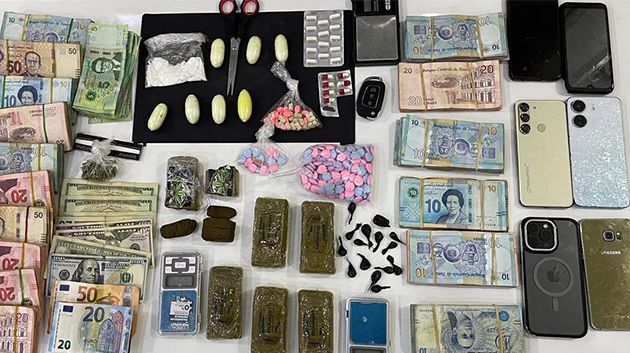 أريانة: تفكيك شبكة لترويج المخدّرات والإحتفاظ بـ6 أشخاص 