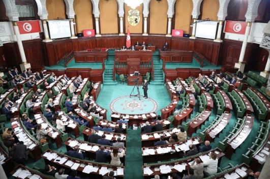 البرلمان يستأنف أشغاله بالنظر في الفصول الإضافية المتعلقة بمشروع قانون المالية لسنة 2025