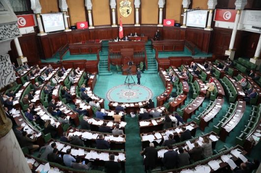 البرلمان يصادق على مشروع قانون المالية 2025 برمته