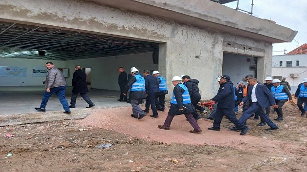 بعد زيارته إلى جندوبة وباجة: وزير النقل يقرّ جملة من الإجراءات