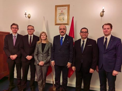 وزير الخارجيّة يتحادث مع نظيره البولوني ويوقعان مذكّرة تفاهم