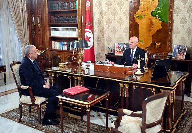 سعيّد يؤكد ضرورة استكمال المشاريع المتعلقة بعدد من المؤسسات الاستشفائية