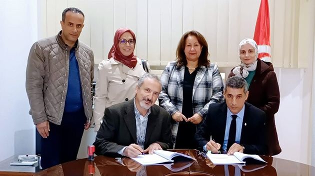 إمضاء الصفقة الخاصة باستكمال إنجاز مستشفى أمراض النساء والتوليد ببنزرت