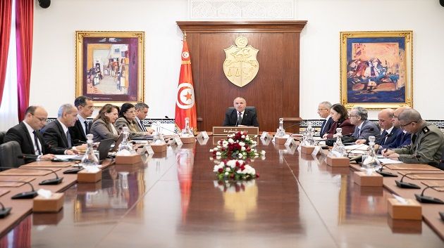 مجلس وزاري مضيق يتابع تدابير مجابهة موجة البرد ويقرّ  إجراءات استباقية 