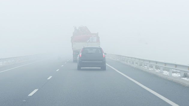 بلاغ مروري: ضباب كثيف يحجب الرؤية بالطريق السيارة تونس-سوسة