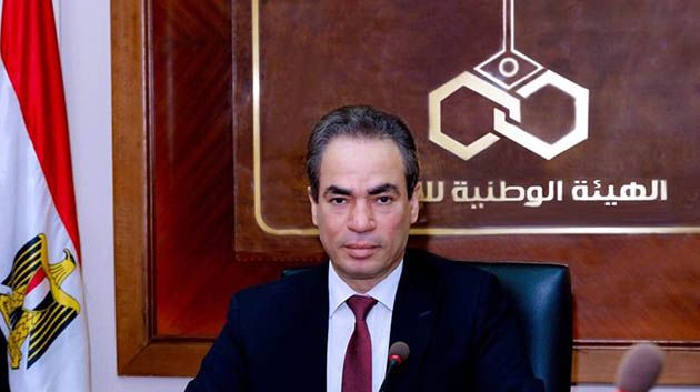 مصر: حظر استضافة العرّافين والمنجمين في وسائل الإعلام