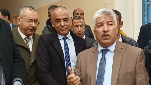 وزير التشغيل: الشروع في إنجاز مركز قطاعي للتكوين في الجبس والطاقات المتجددة بتطاوين