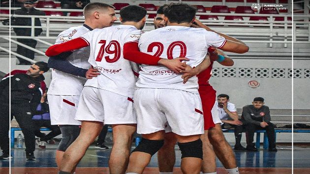 الكرة الطائرة : النجم الساحلي يفوز على مضيفه نادي حمام الأنف