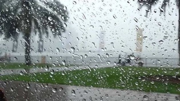 أمطار غزيرة مع انخفاض درجات الحرارة