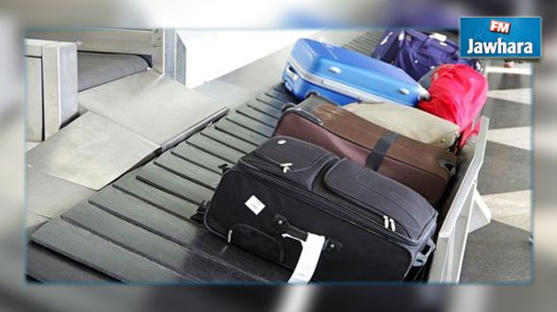 مطار ميامي : عمال يسرقون حقائب المسافرين