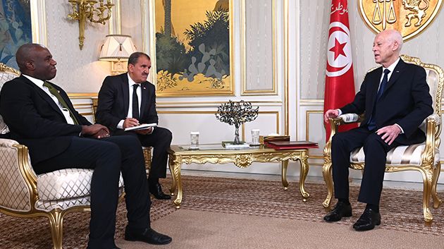 رئيس الجمهورية يستقبل وزير الشؤون الخارجية والكومنولث والتنمية البريطاني 