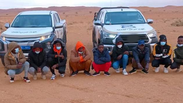 ليبيا: ضبط أكثر من 20 مهاجرا كانوا بصدد عبور الصحراء