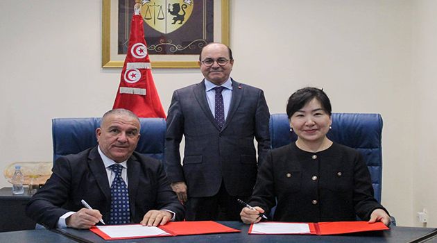إمضاء اتفاقية تعاون وشراكة بين الجامعة التونسية لوكالات الأسفار وجمعية صينية
