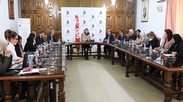وزيرة التجهيز تستقبل ممثلين عن البنك الدولي والوكالة الفرنسية للاستثمار