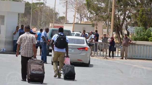 معبر راس جدير: توافد عدد كبير من العائلات الليبية