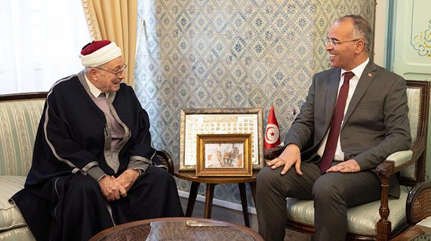 رئيس الحكومة يطلع على أنشطة ديوان الإفتاء المبرمجة لشهر رمضان المعظّم