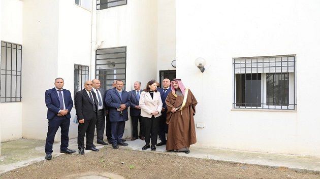 تسليم 7 مساكن لمنظوري مؤسسة فداء و إسناد جرايات ومنح بـ 353 ألف دينار