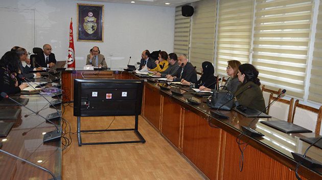 جلسة عمل بوزارة الفلاحة لمتابعة استمراريّة تزويد نقاط البيع خلال رمضان