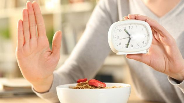 هل يمكن للمرضى الذين يتعاطون أدوية مضادة لتخثر الدم الصوم ؟