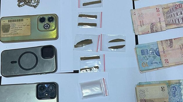 بينهم فتاة: القبض على 4 أشخاص وحجز كميّة من 'الزطلة' بحمام سوسة