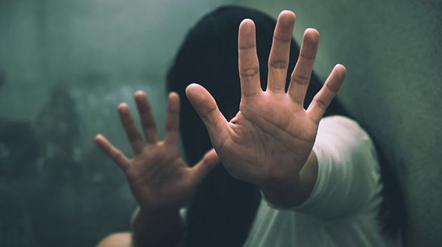 رابطة الدفاع عن حقوق الانسان تدين تنامي ظاهرة العنف ضد النساء