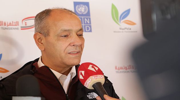 وزير البيئة يعاين الشريط الساحلي بباجة وعددا من مشاريع التطهير والتصرف فى النفايات