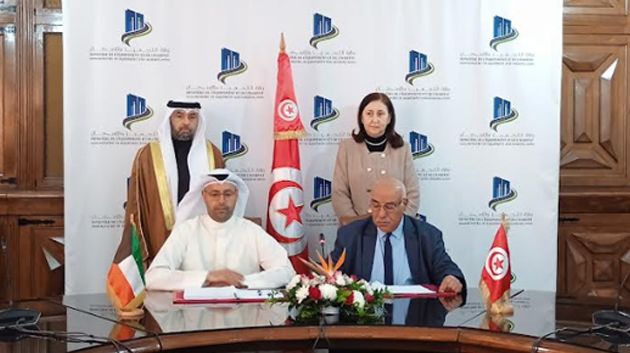 توقيع عقود إنجاز 4 مستشفيات جهوية