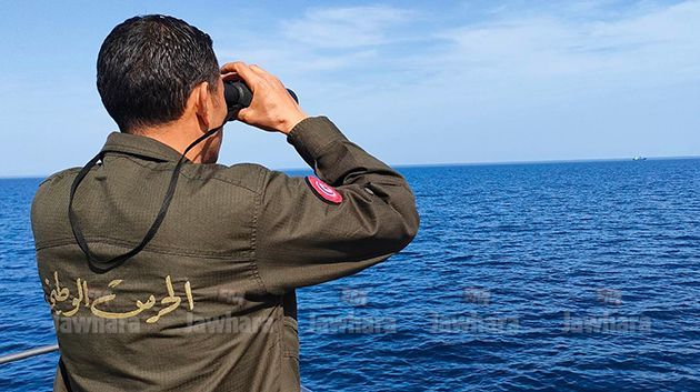 إنقاذ 612 مهاجرًا غير نظامي وإحباط محاولات اجتياز للحدود البحرية