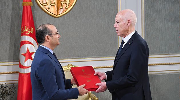 رئيس الجمهورية يتطرّق الى الانتخابات البلدية خلال لقائه بفاروق بوعسكر