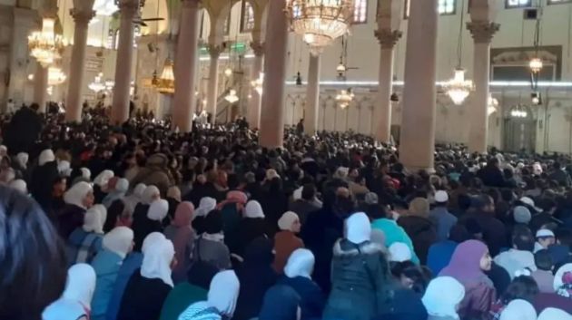 مصر: وفاة طفلة وإصابة 8 آخرين جرّاء تدافع المصلين داخل مسجد