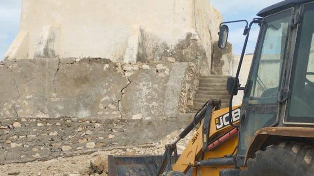 مدنين: تدخل أولي بجامع سيدي جمور لإزالة جدار آيل للسقوط