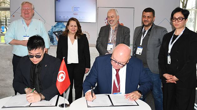 معرض 'هانوفر': القطب التنموي بسوسة يوقّع اتفاقية جديدة في الصناعة الذكية