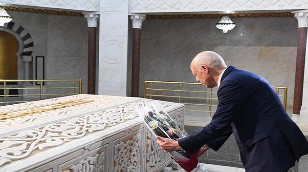 سعيّد في المنستير لإحياء الذكرى الخامسة والعشرين لوفاة بورقيبة
