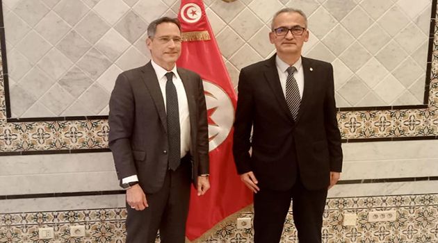 كاتب الدولة للخارجية يتباحث مع السفير الأمريكي حول سبل مراجعة الرسوم الجمركية الجديدة