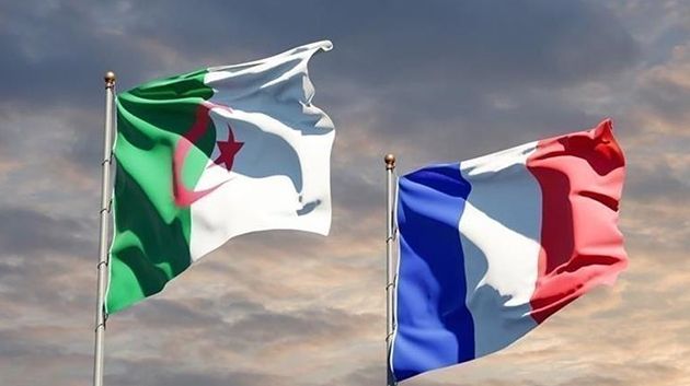 الجزائر تطرد 12 دبلوماسياً فرنسياً وتُمهلهم 48 ساعة لمغادرة أراضيها
