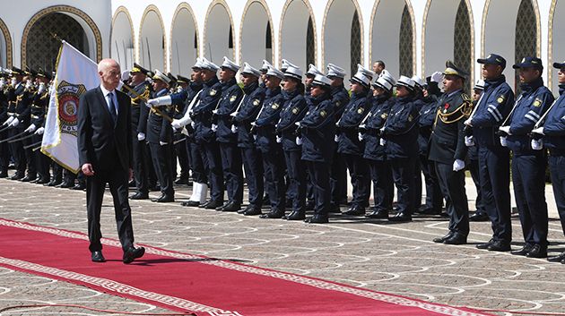 رئيس الجمهورية يُشرف على موكب الاحتفال بالذكرى 69 لعيد قوات الأمن الداخلي