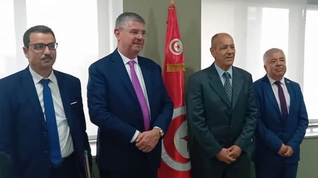 وزير البيئة يبحث ونائب رئيس البنك الأوروبي للاستثمار تنفيذ عدد من المشاريع البيئية