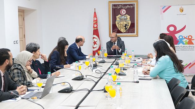 الاتفاق على تحيين مشروع كراسات شروط إحداث مؤسسات رعاية كبار السن 